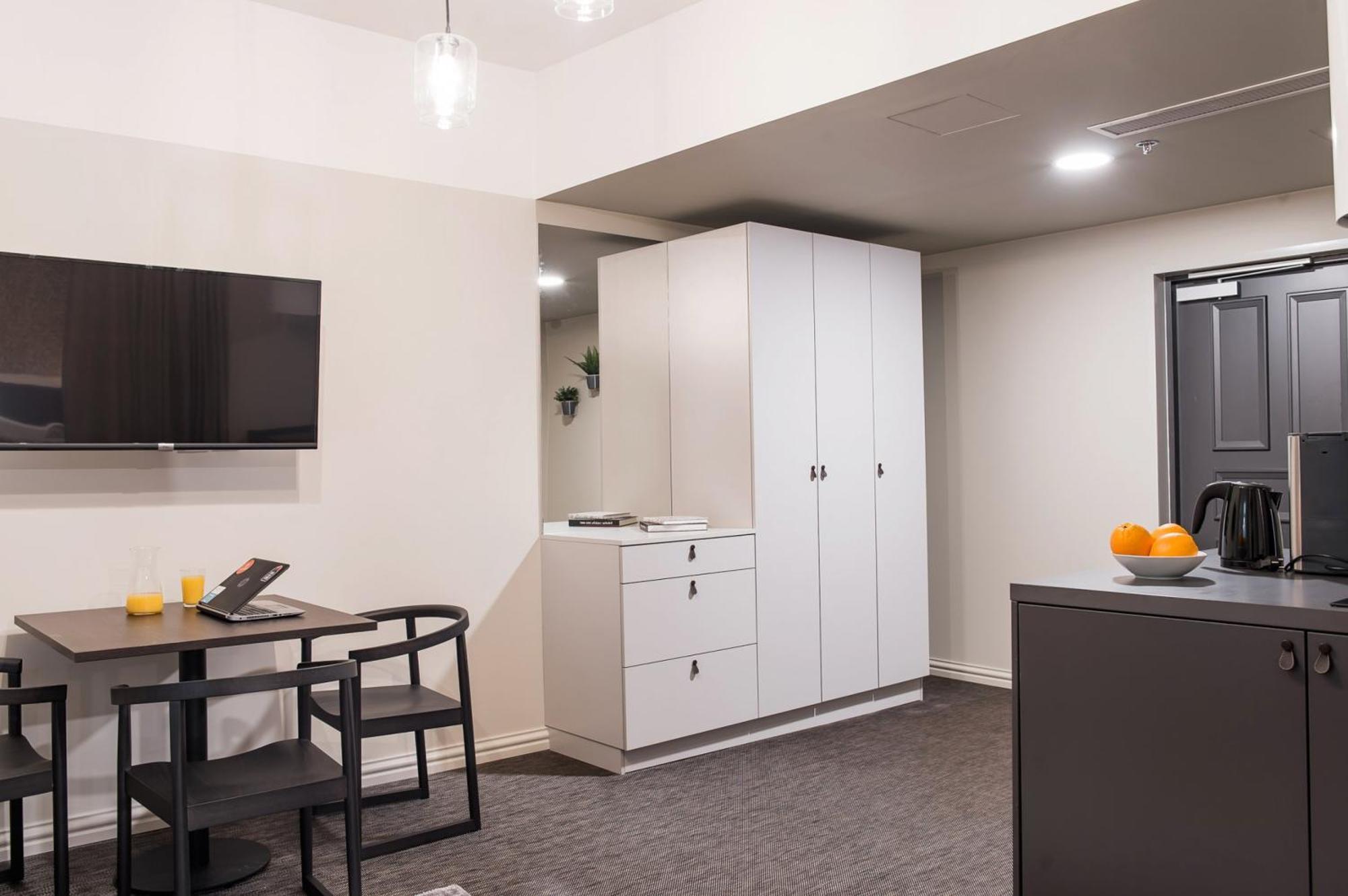 Forenom Aparthotel トゥルク エクステリア 写真