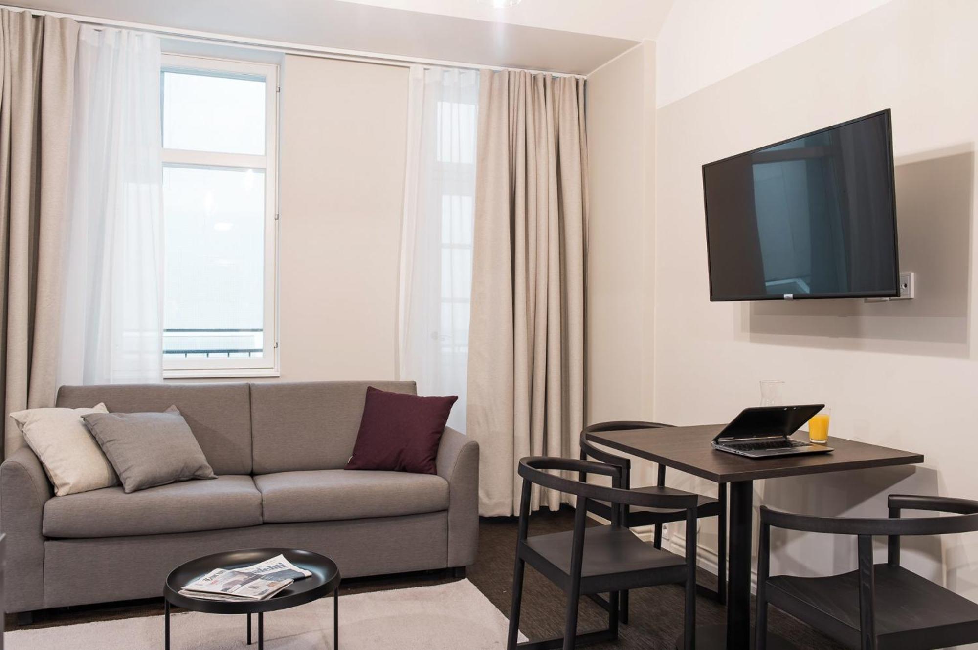 Forenom Aparthotel トゥルク エクステリア 写真